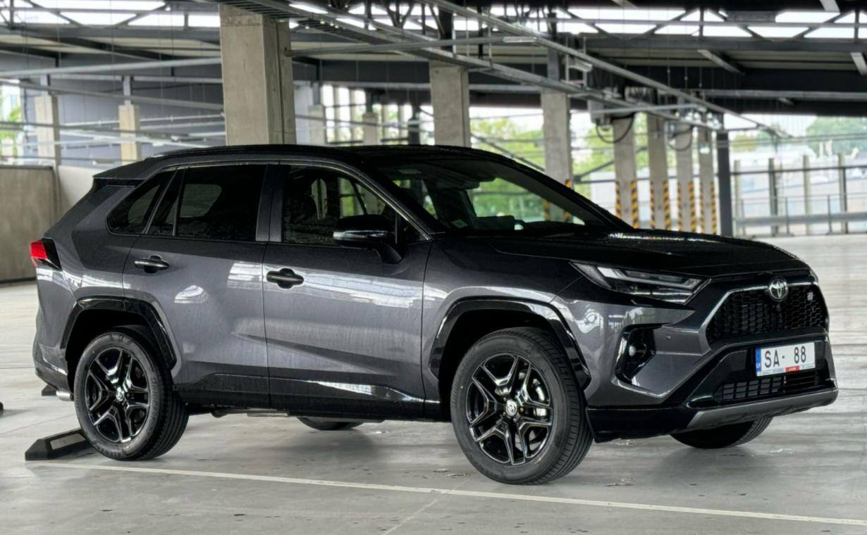 Toyota Rav4 GR Sport 4×4 Grey